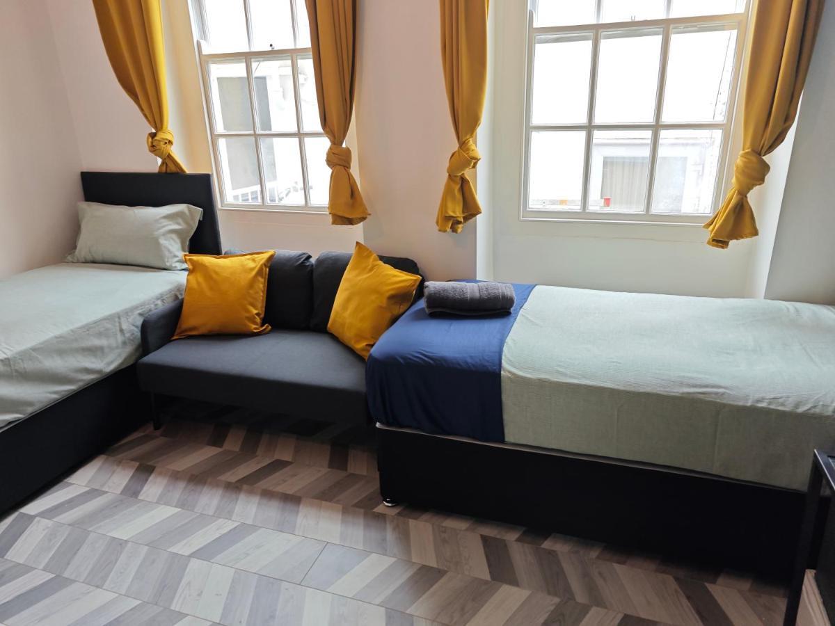 2 Bedroom 2 Bathroom Apartment In Old St - Shoreditch - Zone 1 London Eksteriør billede