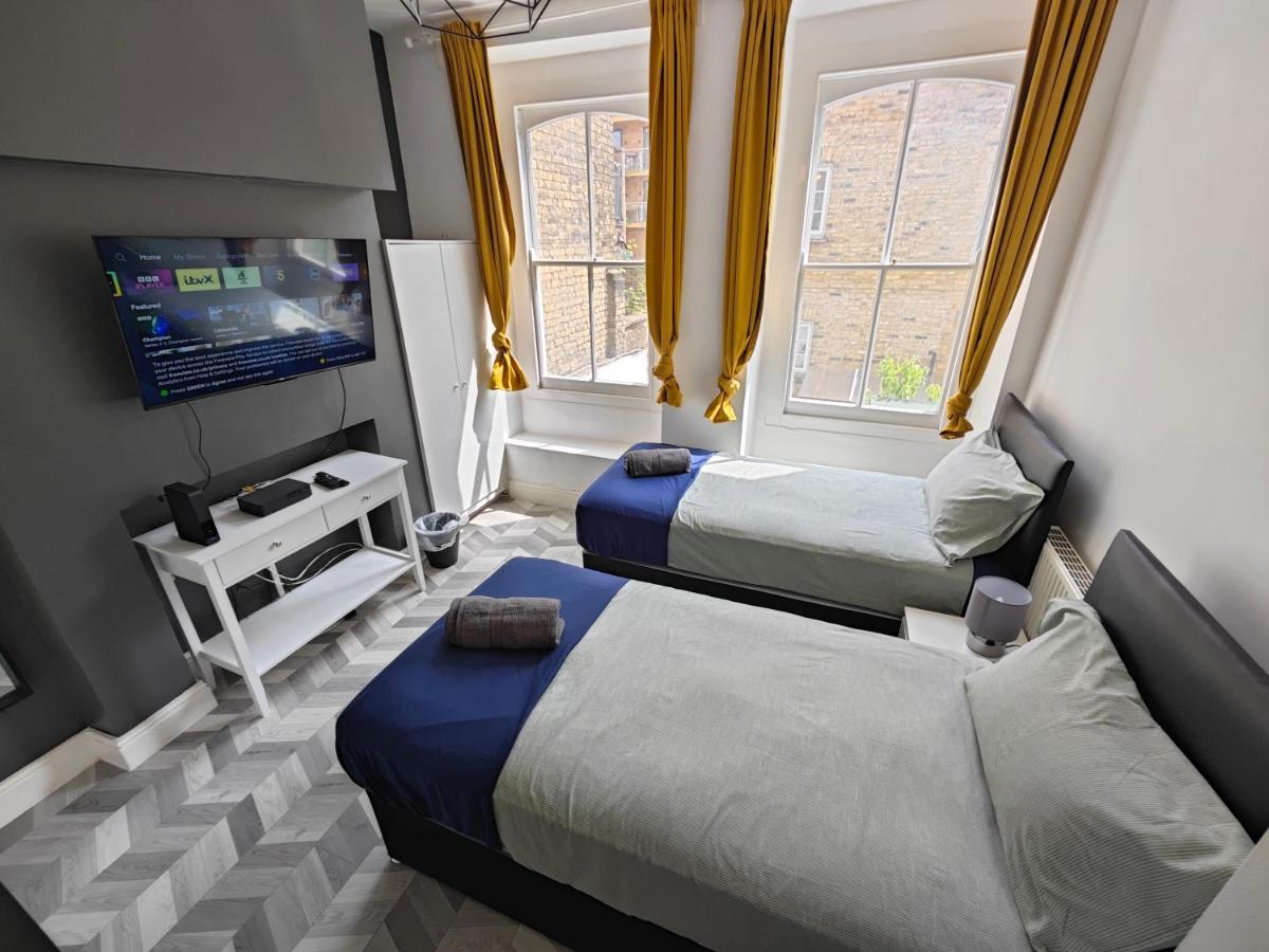 2 Bedroom 2 Bathroom Apartment In Old St - Shoreditch - Zone 1 London Eksteriør billede