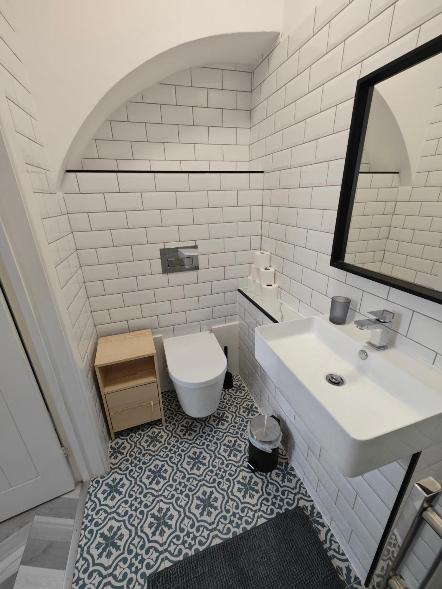 2 Bedroom 2 Bathroom Apartment In Old St - Shoreditch - Zone 1 London Eksteriør billede